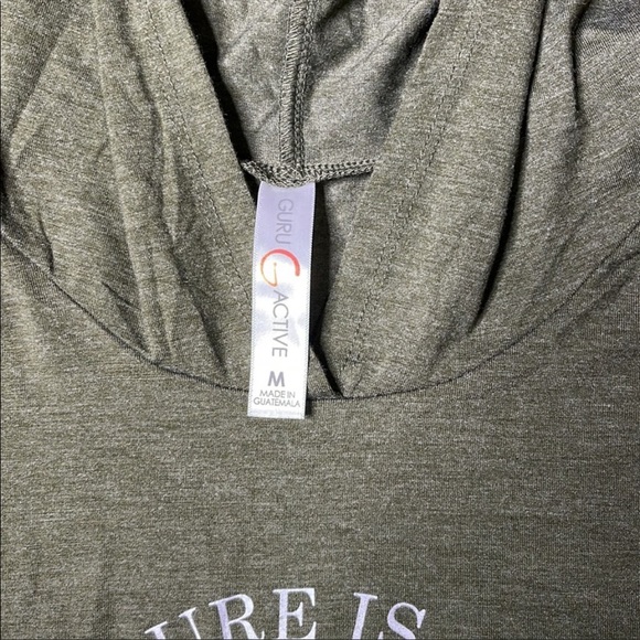 Guru Active Graphic Adventure is Waiting and I am going Sleeveless Hoodie NWT - Picture 4 of 7
